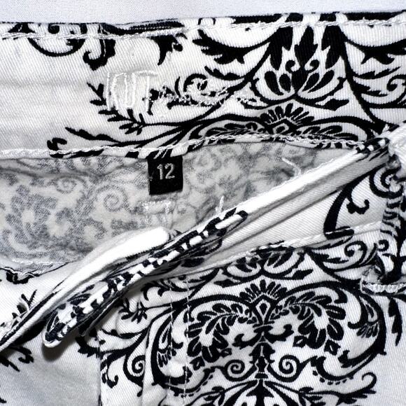 Kut from the Kloth Womens Sz 12 Black White Brigitte Ankle Skinny Pattern Jeans - Picture 3 of 10